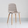 Ghế tựa Rombi lưng nhựa chân gỗ tròn