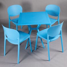Bộ bàn vuông 2-4 ghế Bryne 01 nhựa PP