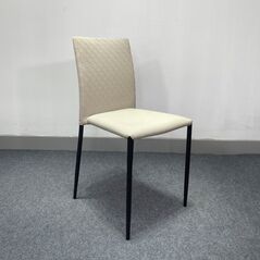 Ghế bọc nệm Plate chân thép