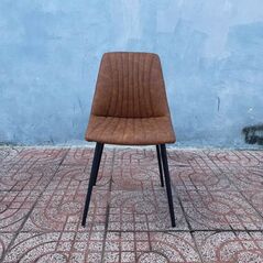 Ghế bọc nệm Viti chân thép