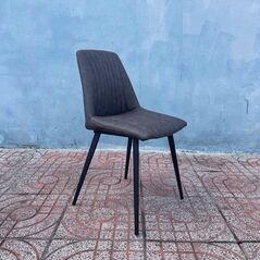 Ghế bọc nệm Viti chân thép