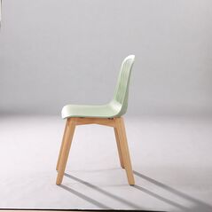 Ghế tựa Rombi lưng nhựa chân gỗ