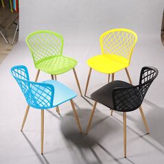 Ghế nhựa Denro chân thép giả gỗ