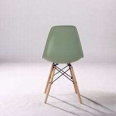 Ghế café Eames chân gỗ