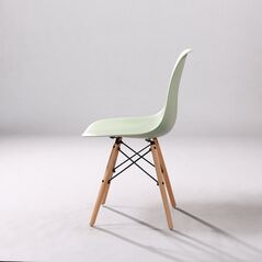 Ghế café Eames chân gỗ
