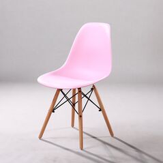 Ghế café Eames chân gỗ