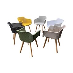 Ghế tựa Narnia lưng nhựa chân gỗ