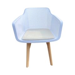 Ghế tựa Narnia lưng nhựa chân gỗ