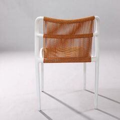 Ghế tựa Karibu khung nhựa đan dây