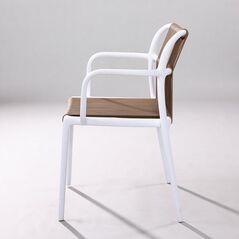 Ghế tựa Karibu khung nhựa đan dây