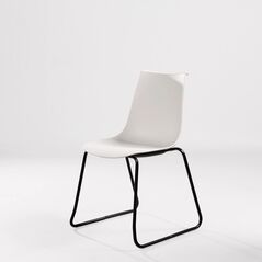 Ghế tựa Amelie 02 lưng nhựa chân thép