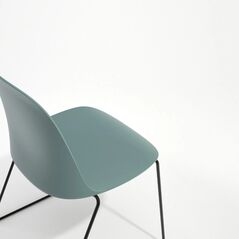 Ghế tựa Gai 03 lưng nhựa chân thép