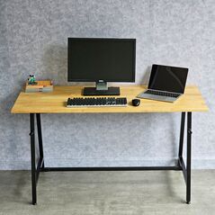Bàn làm việc Rec-A có giá treo