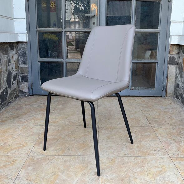 Ghế bọc nệm Fiora chân thép