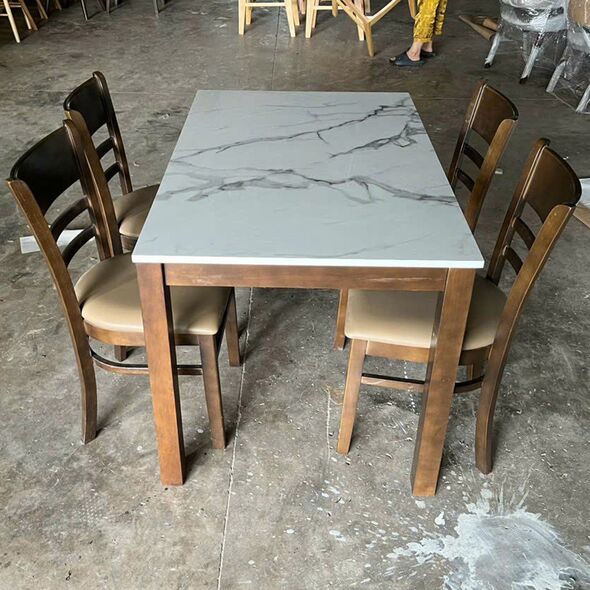 Bộ bàn ăn mặt vân đá 4-6 ghế Ulsan