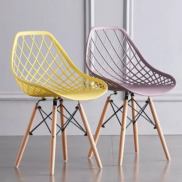 Ghế nhựa Fusia chân gỗ