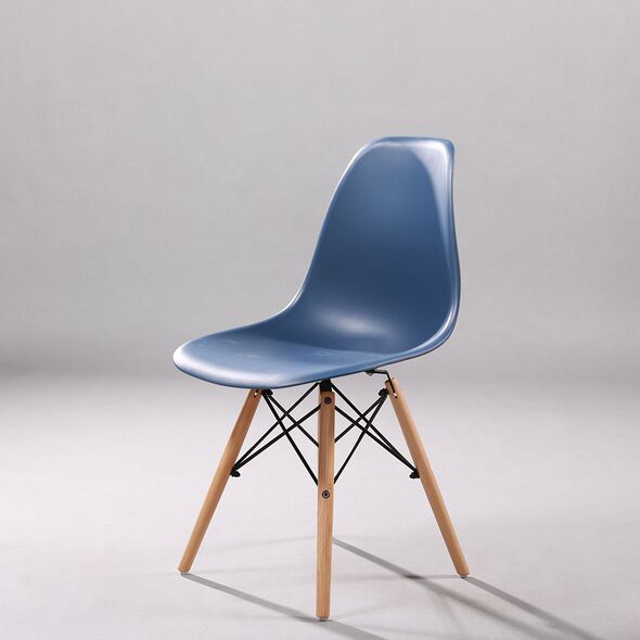 Ghế café Eames chân gỗ