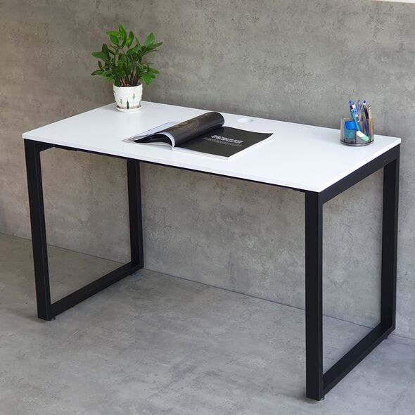 Bàn làm việc Rec-D chân thép 2.5x5